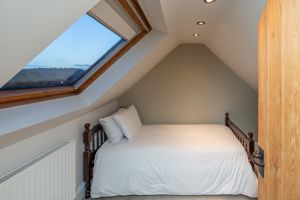 LOFT ROOM 1- click for photo gallery